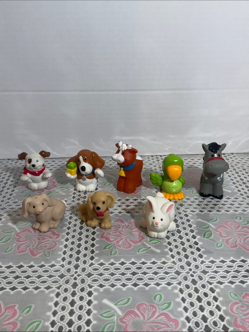 Fisher price little people animal bundle of 8